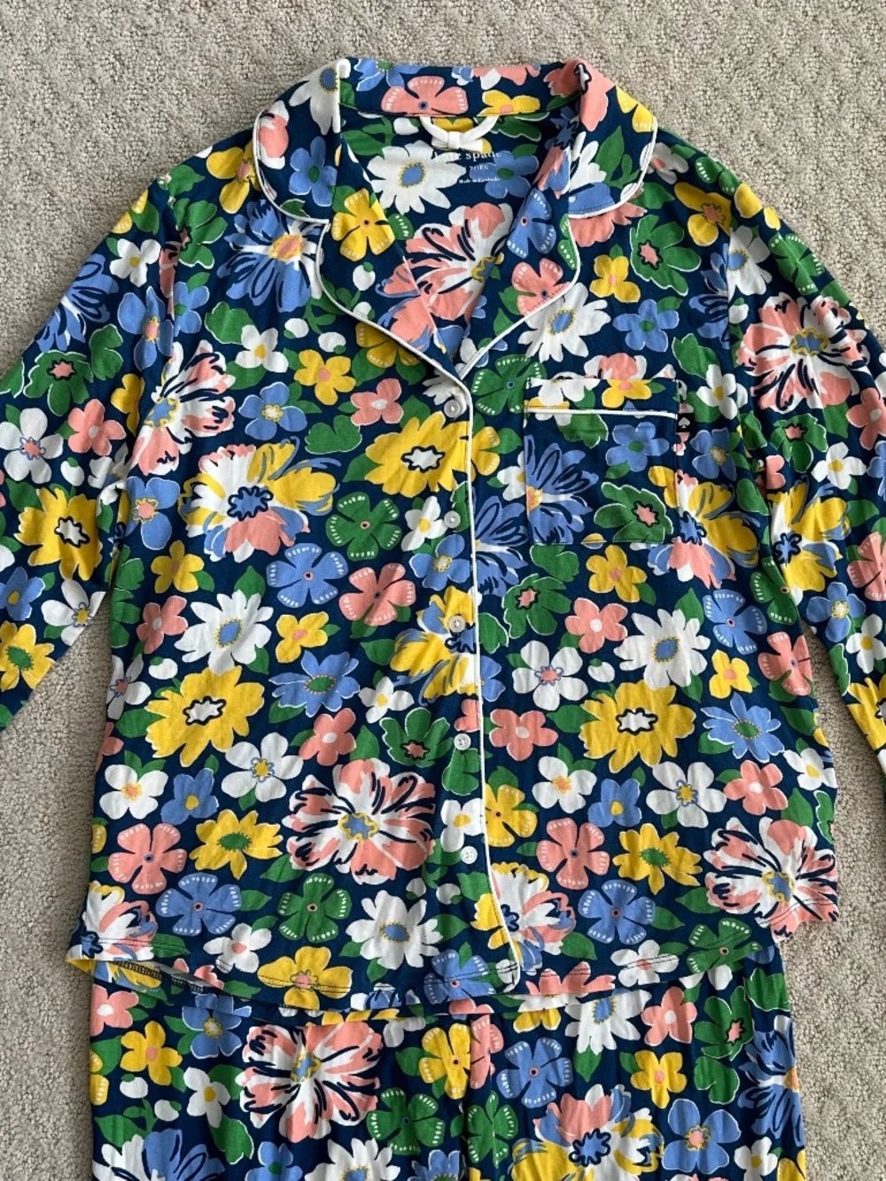 Kate Spade Long Sleeve Floral Pajama Set Small Relaxed Fit Lightweight Stretchy